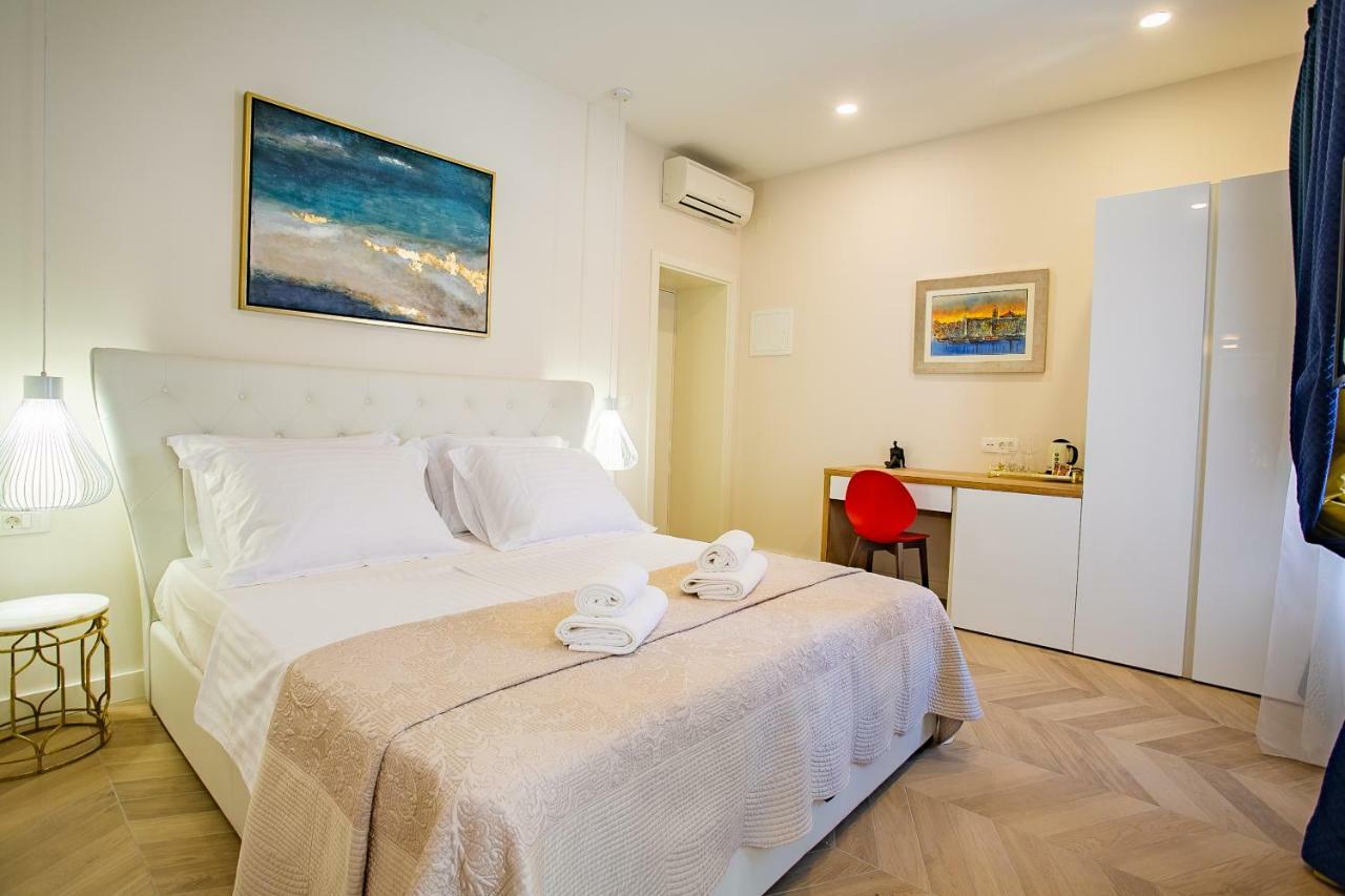 Best4Stay Luxury Rooms Сплит Екстериор снимка